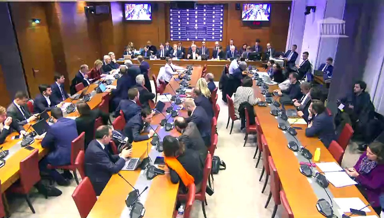 Commission des finances : MM. Antoine Armand et Laurent Saint-Martin, ministres ; M. Emmanuel Moulin, ancien directeur général du trésor ; Mme Amélie Verdier, directrice générale des finances publiques - Mercredi 11 décembre 2024