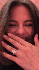 Selena Gomez annonce ses fiançailles avec son compagnon Benny Blanco