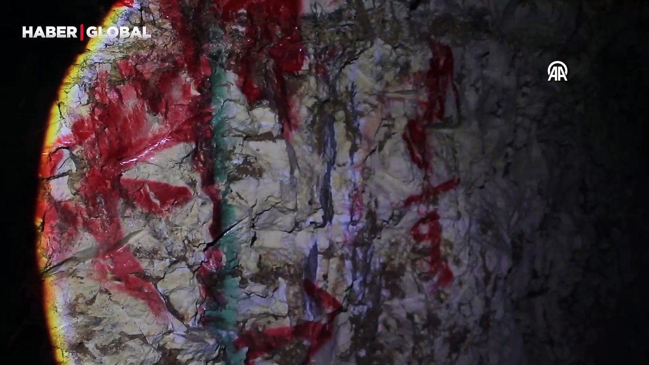 Münbiç'te teröristlerin karargah olarak kullandığı okulda tünel bulundu