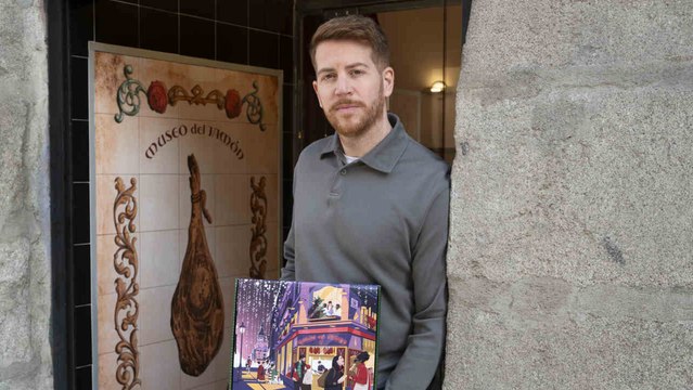 Hablamos con el ilustrador madrileño Javier Navarrete, mejor conocido como El Chico Llama, sobre sus inicios, trayectoria y última colaboración con El Museo del Jamón por Navidad
