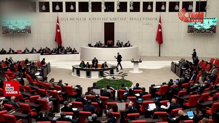 CHP'li Aygun 'Ergene Nehri'nden kirli su getirdi, Murat Kurum yere fırlattı