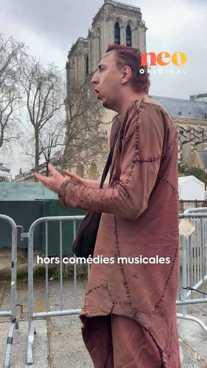 « À quoi me sert encore de prier Notre-Dame ? » Maxence, musicien passionné, a vécu au rythme de la cathédrale avant l’incendie. Pour sa réouverture, nous l’avons suivi le jour J. ⛪️