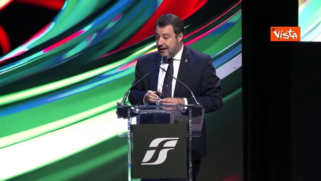 Salvini: Normativa dello sciopero va rivista insieme ai sindacati