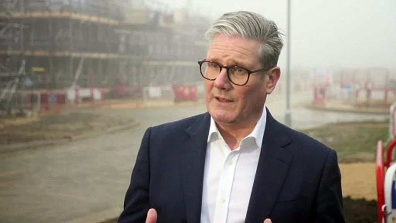 Starmer determined to break through housing barriers