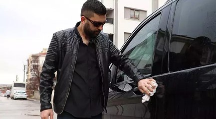 Gözlüklerinden kurtulmak isterken gözlerini kaybetti