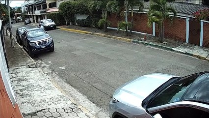 Captan a hondureño robando en colonia Humuya