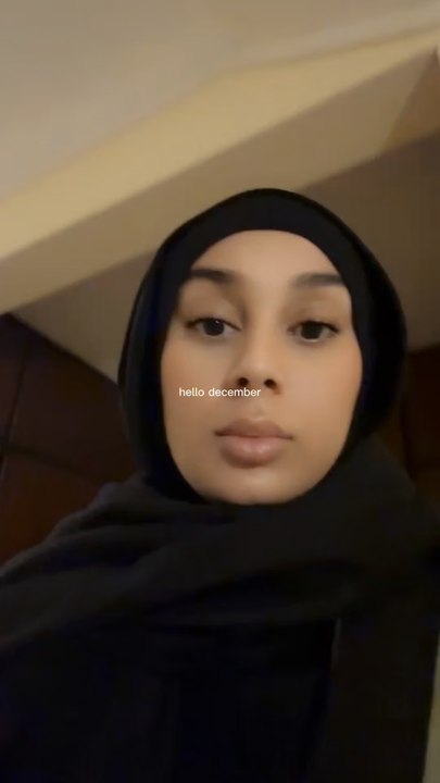 Clôturons l’année en beauté ✨  🎥 Montage réalisé avec CapCut 🌟 N’hésitez pas à partager vos meilleurs moments de l’année en commentaire !