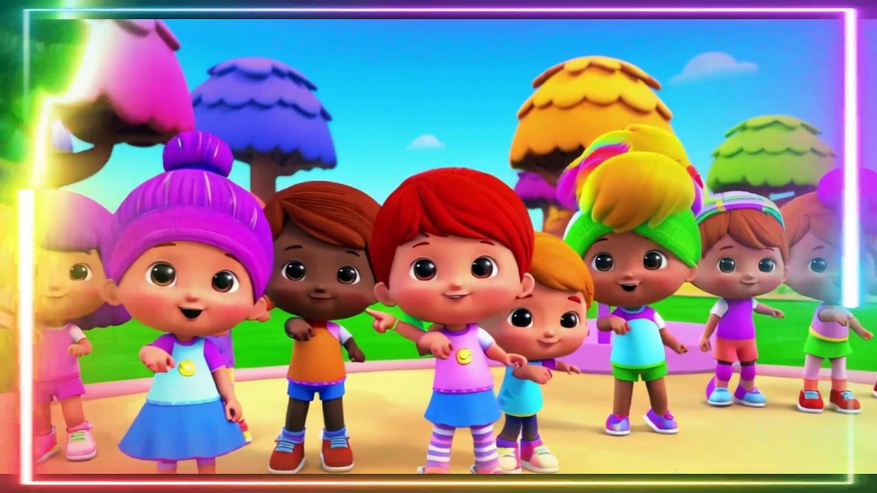 KIDS LOVE Singing "Head Shoulder Knee and Toes"!