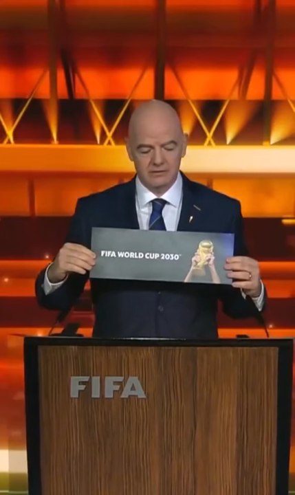 C’est officiel la Coupe du Monde 2030 se tiendra au Maroc ! Avec un match d’ouverture qui pourrait se disputer dans le futur stade Hassan II.