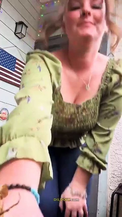 Instagram most beautiful girls stunning babe radiant females breathtaking beauty