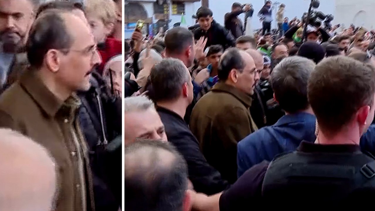 MİT Başkanı İbrahim Kalın, Şam’daki Emevi Camii’nde namaz kıldı