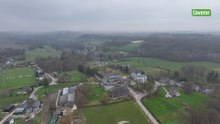 L'église au milieu du village : Vyle-et-Tharoul