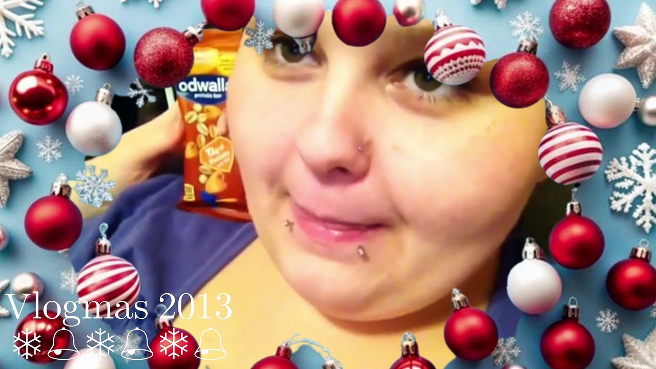 Vlogmas 2013 Day 11: The Very First Omelette