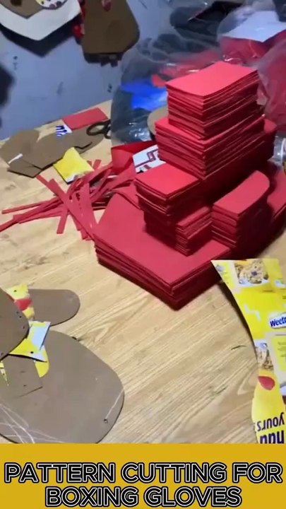 Exporter of all kind of sportswear uniforms and all kind of fashion garments.  Customized logo Customized packaging Graphic customization.