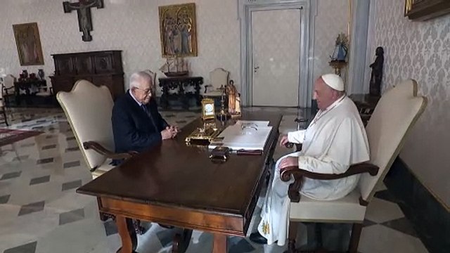 Pope Francis meets Palestinian president Mahmud Abbas in the Vatican