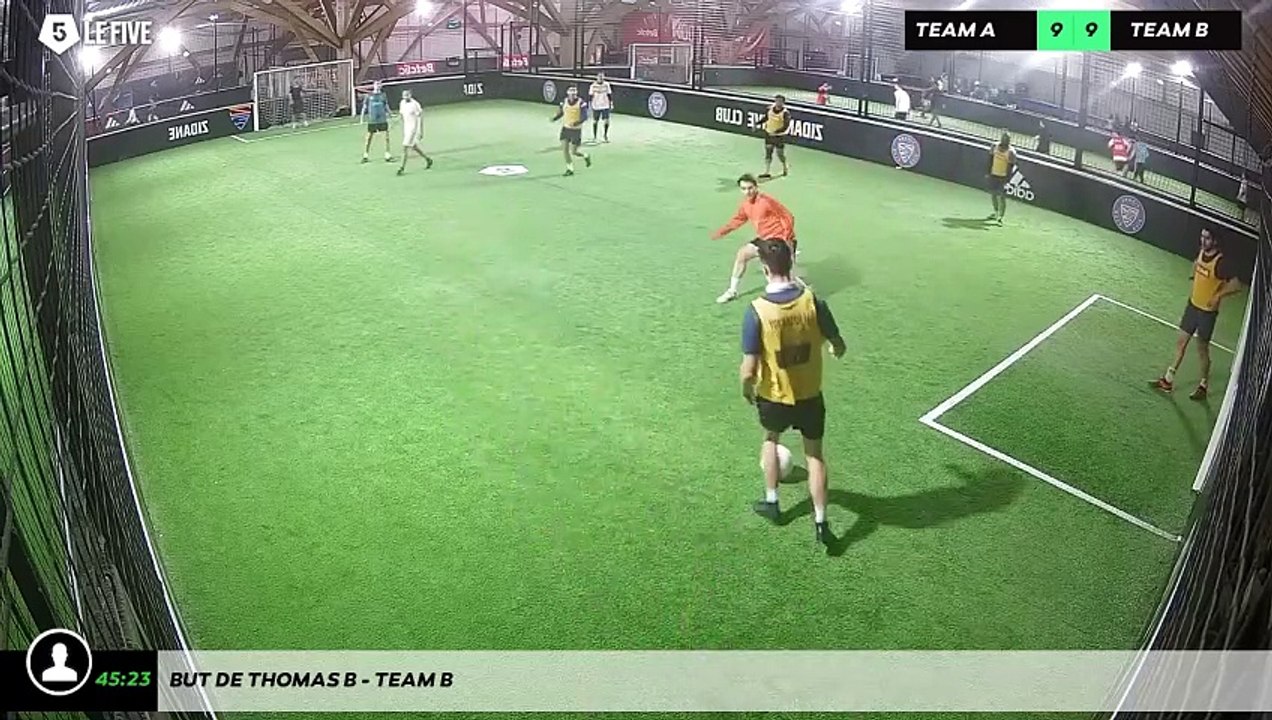 But de Thomas B - Team B