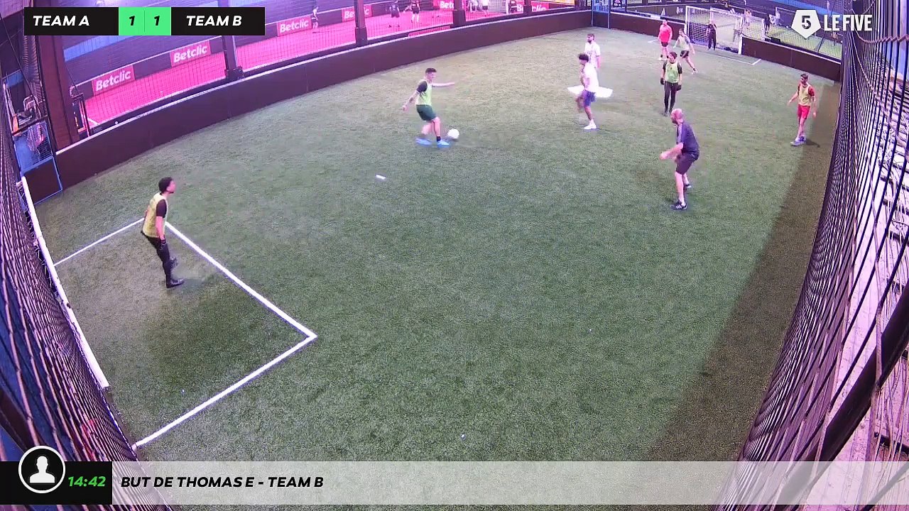 But de Thomas E - Team B