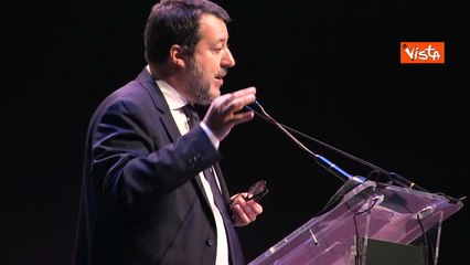 Salvini: "Va rivista la normativa dello sciopero, discutendone con i sindacati"