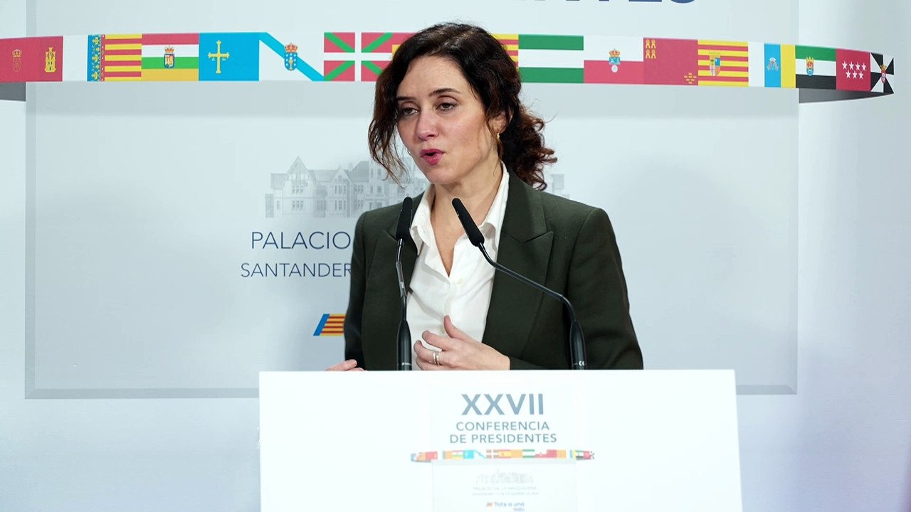 Ayuso denuncia que 2.375 menas han llegado a Madrid y 400.000 inmigrantes han entrado por Barajas en el último año