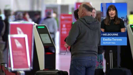 Almost 500 Qantas engineers have walked of the job for 24 hours in an industrial action bid for better working conditions and pay
