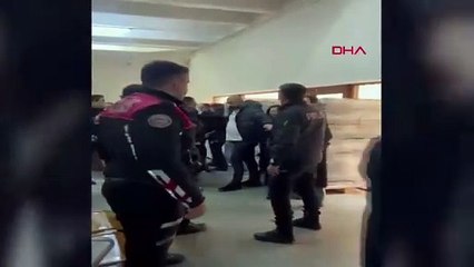 Mahkeme karıştı! Duruşma salonunda silahlı saldırı: Yaralılar var!