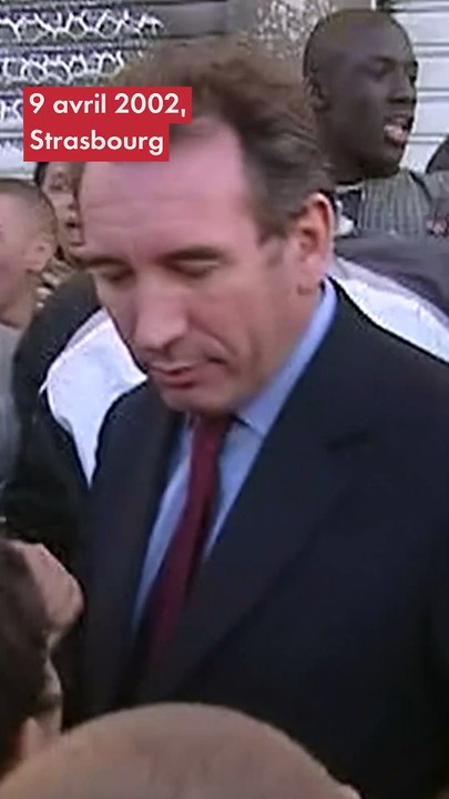 La célèbre gifle de Francois Bayrou en 2002