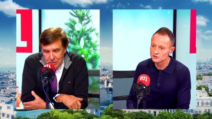 Jean-Pierre Foucault critique la non-reconduction de C8 sur la TNT.