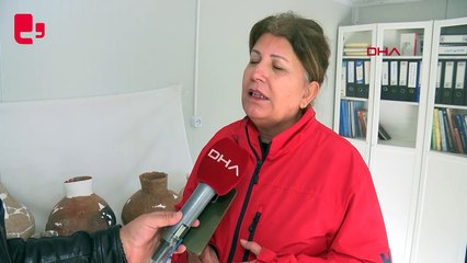 Ulucak Höyüğü'ndeki 7 bin 800 yıllık binada toplu objeler bulundu