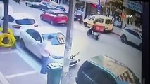 Kadın sürücünün aracına saldırı kamerada