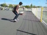 Sk8@chalonnes ==> Vincent en nose grind