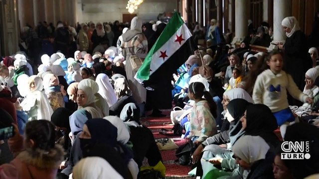 HABER || Şam'da tarihi gün: Emevi Camii'nde cuma! Türk bayrağı açıldı | Video Haber