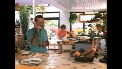 Un Anuncio en el Periódico Cambia su Navidad Solitaria: Amor y Navidad en 1080P 🎅❤️