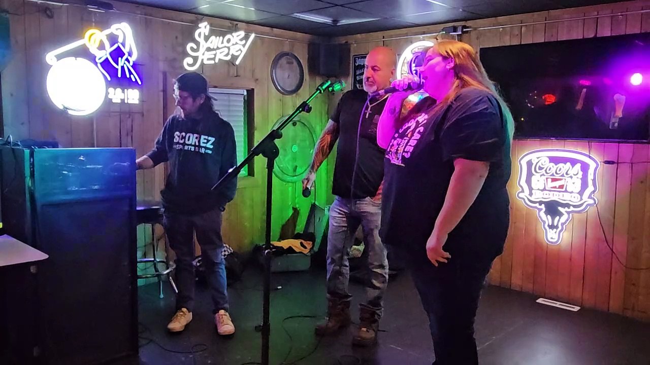 OZZY OSBOURNE & LITA FORD - CLOSE MY EYES FOREVER (PERFORMED LIVE AT SCOREZ)