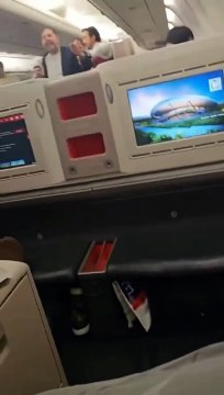 Uçakta olay çıkaran Petlas yöneticisi Abdulkadir Özcan: Milyar dolarlık adamım lan, Türkiye'yi satın alırım