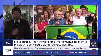Lula posta vídeo caminhando no hospital após deixar UTI