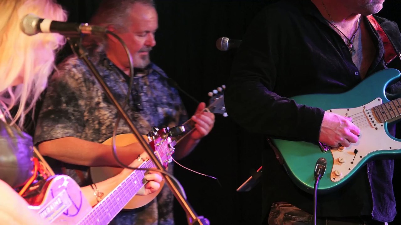 06-12-24 at the Hen & Chicken Larkham & Hall