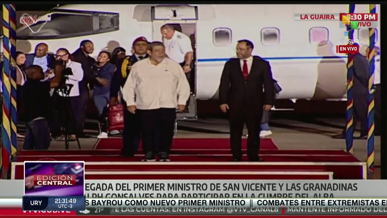 Llegada del 1.er Ministro de San Vicente y Las Granadinas para participar en la cumbre del ALBA-TCP