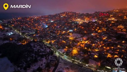 Mardin beyaza büründü! Kar güzelliği dronla kaydedildi