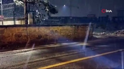 İstanbul'da kar etkisini artırdı