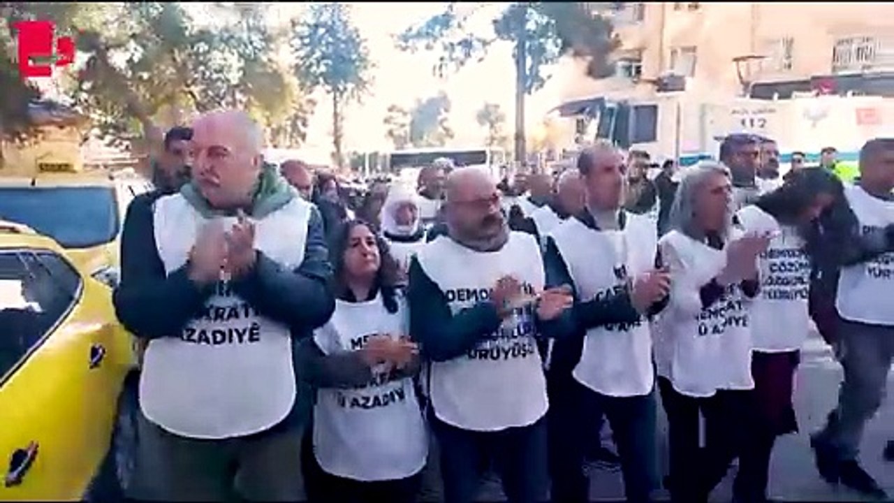 'Demokratik çözüm ve özgürlük yürüyüşü' Urfa'da