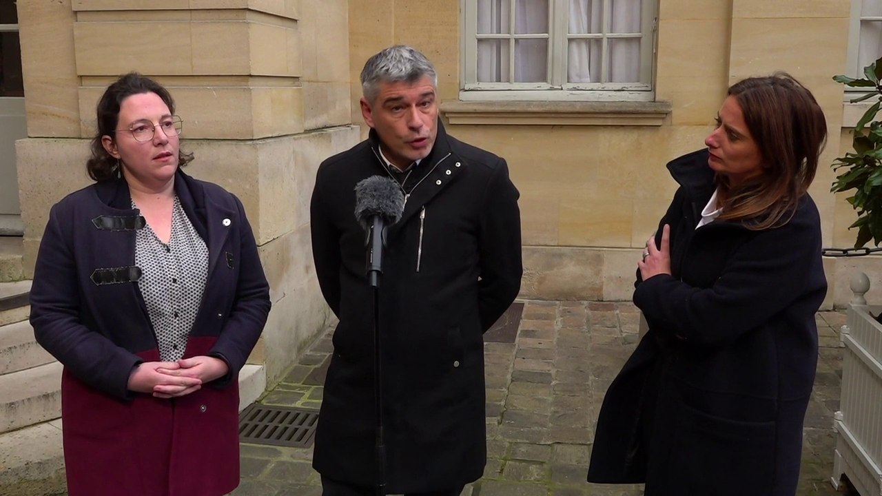 Consultations à Matignon : « On ne gravit pas l’Himalaya en espadrilles », tacle Guillaume Gontard