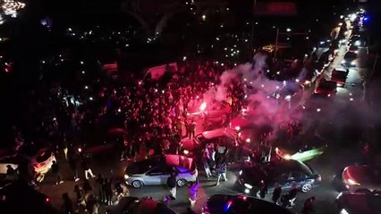 ألعاب نارية في العاصمة السورية دمشق احتفالا بسقوط الأسد