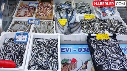 Hamsi Kayboldu, Tezgahta Çinekop Ön Planda