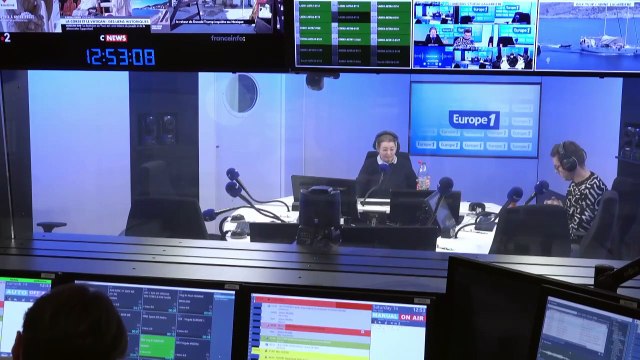 Procès des «viols de Mazan» : une mobilisation en soutien à Gisèle Pelicot organisée devant le tribunal d'Avignon