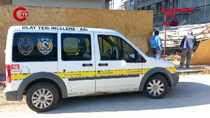 Kayseri'de inşaat iskelesi çöktü... Yaralılar var!