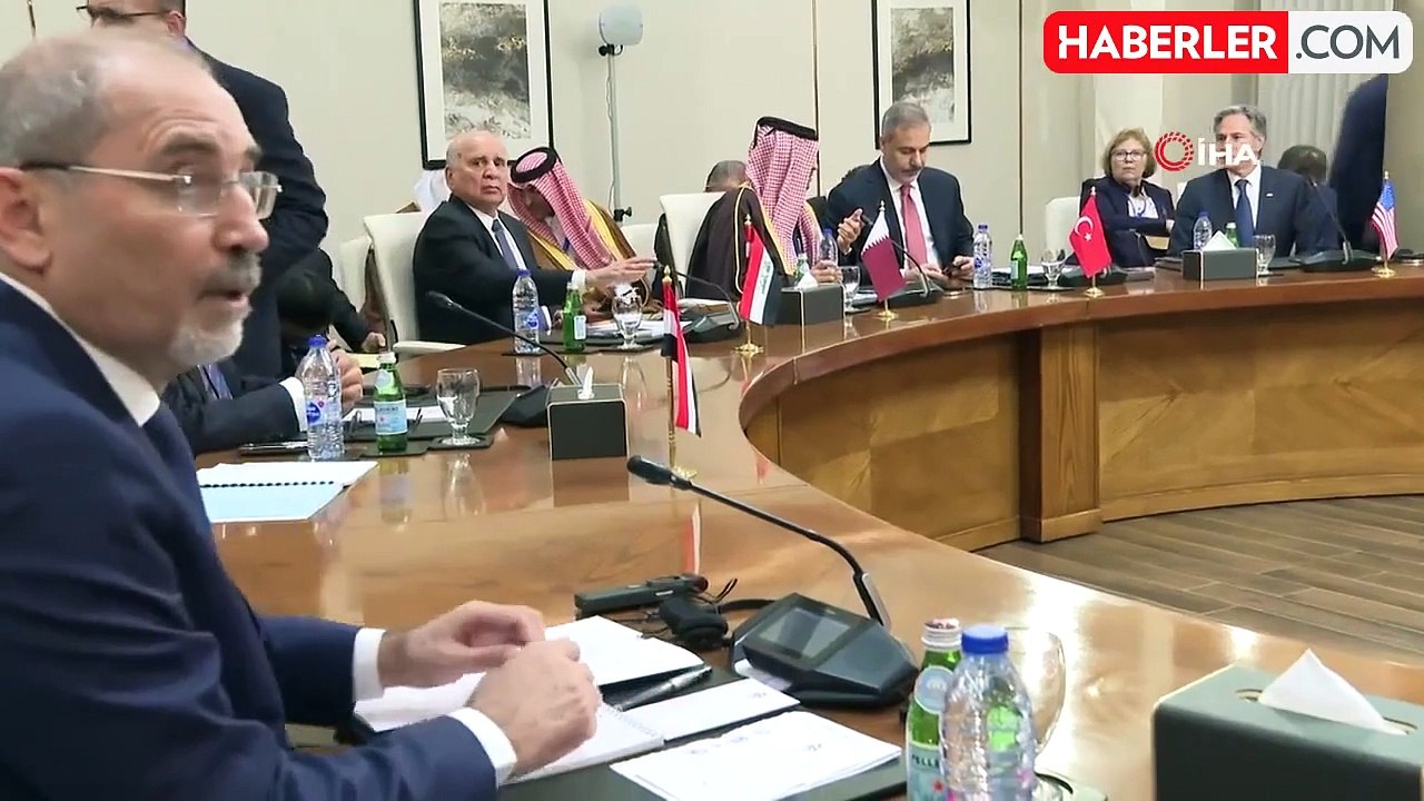 Dışişleri Bakanı Fidan, Ürdün'de Suriye Konulu Toplantıya Katıldı