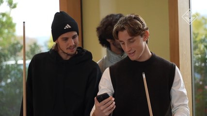 Bove torna al Viola Park: guarda l'applauso e l’abbraccio dei compagni