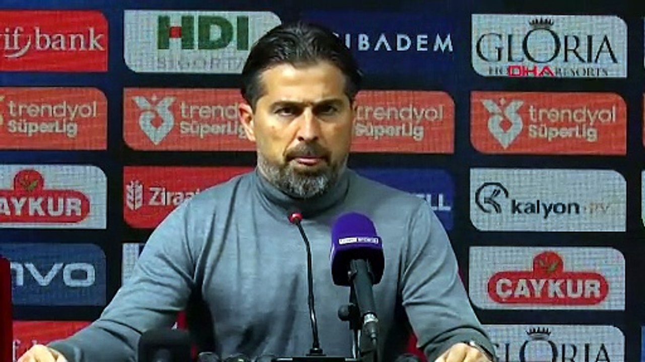 İlhan Palut'tan hakem sözleri: Hangisi faul hangisi değil biraz çalışsalar