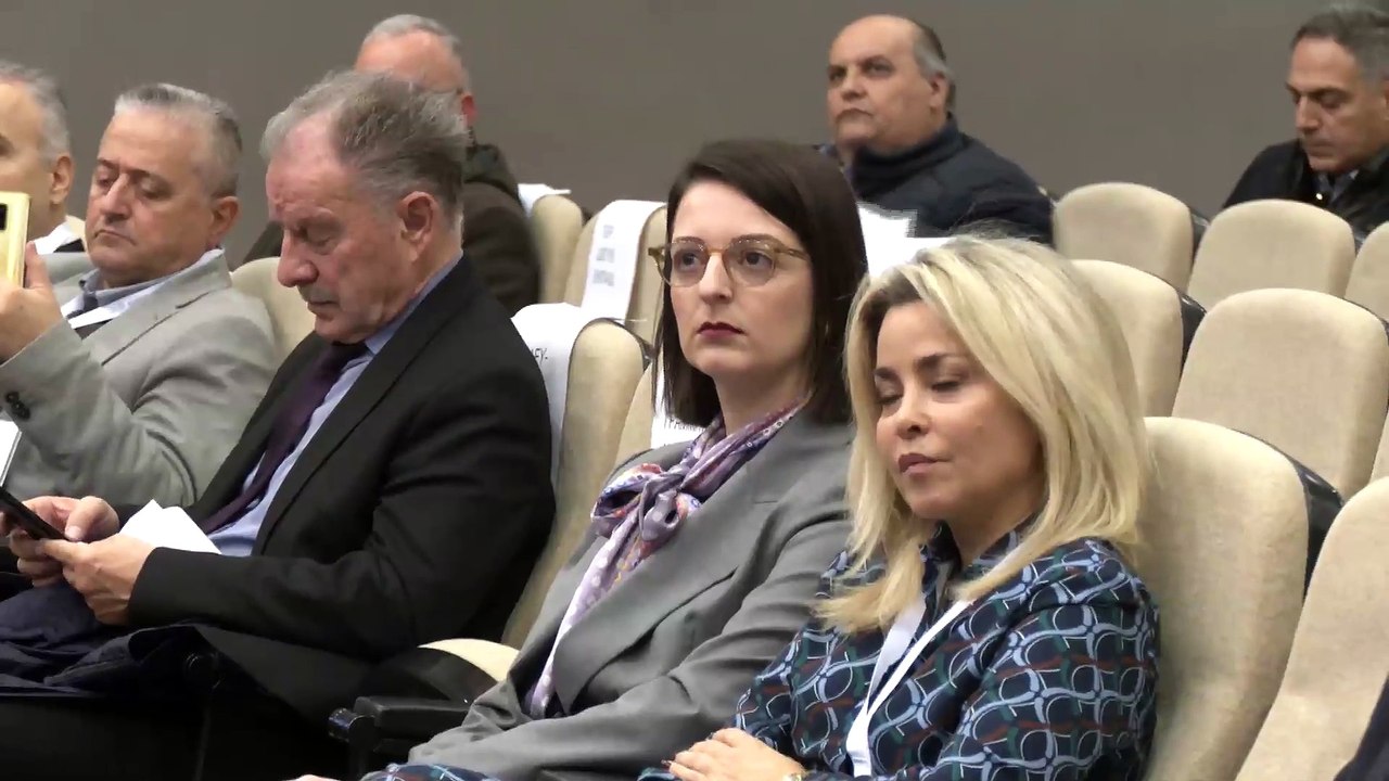 Το 1ο Συνέδριο στη Λαμία με τίτλο: "Απασχολούμα...