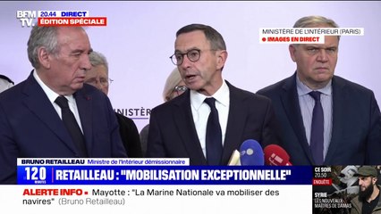Bruno Retailleau (ministre démissionnaire de l'Intérieur), sur le cyclone à Mayotte: "L'habitat précaire a été entièrement détruit"